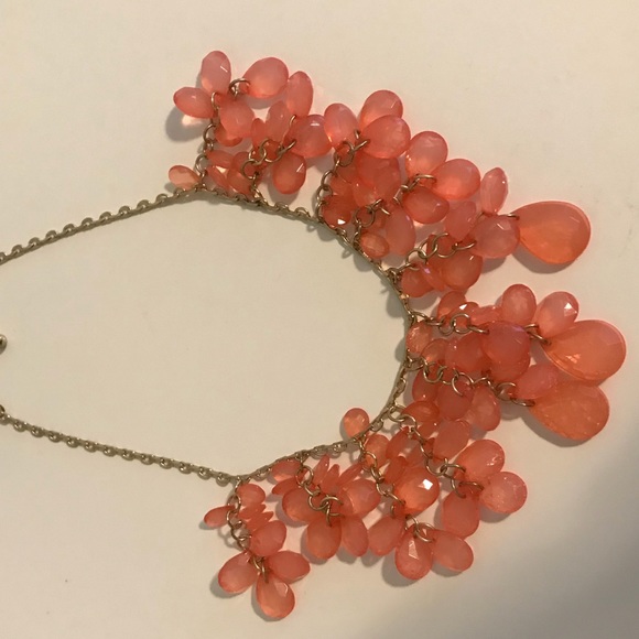 Coral and Gold necklace - Picture 2 of 2